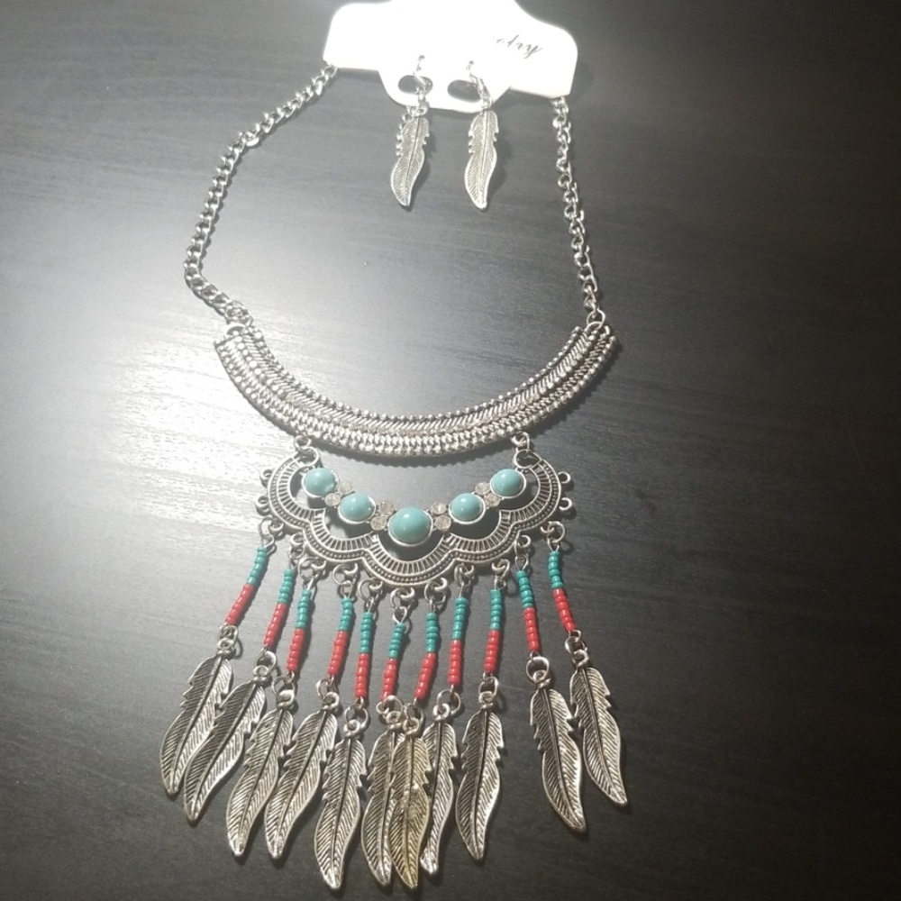 New Silver Feather themed necklace and earrings